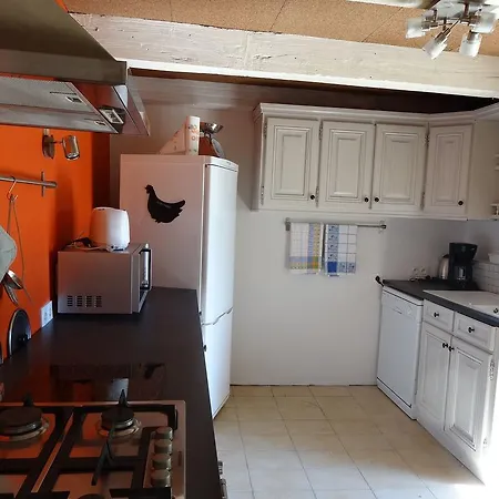 Holiday home Du Coq A L'ane *
